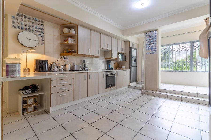 2 Bedroom Property for Sale in Mouille Point Western Cape